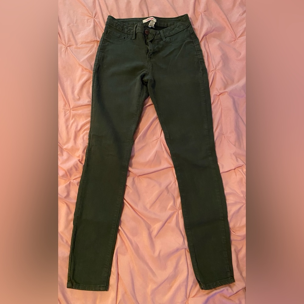 Refuge green stretch jeans sz 6